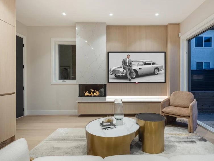 2-3674 Oxford Street, Vancouver, BC, V5K 1P3 - 3