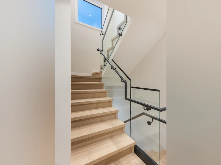 2-3674 Oxford Street, Vancouver, BC, V5K 1P3 - 13
