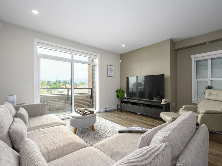 204-22638 119 Avenue, Maple Ridge, BC, V2X 4L1 - 14