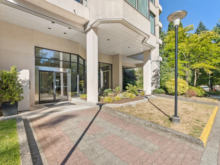 904-7321 Halifax Street, Burnaby, BC, V5A 4R5 - 4