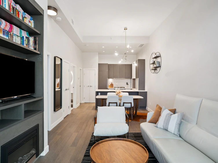 266 W 1st Avenue, Vancouver, BC, V5Y 3T2 - 2