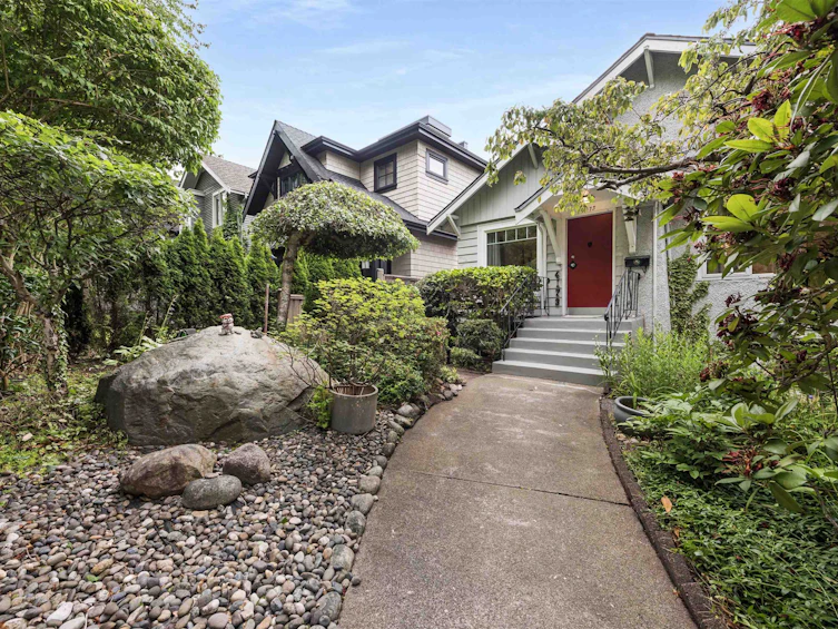 4173 W 12th Avenue, Vancouver, BC, V6R 2P5 - 2