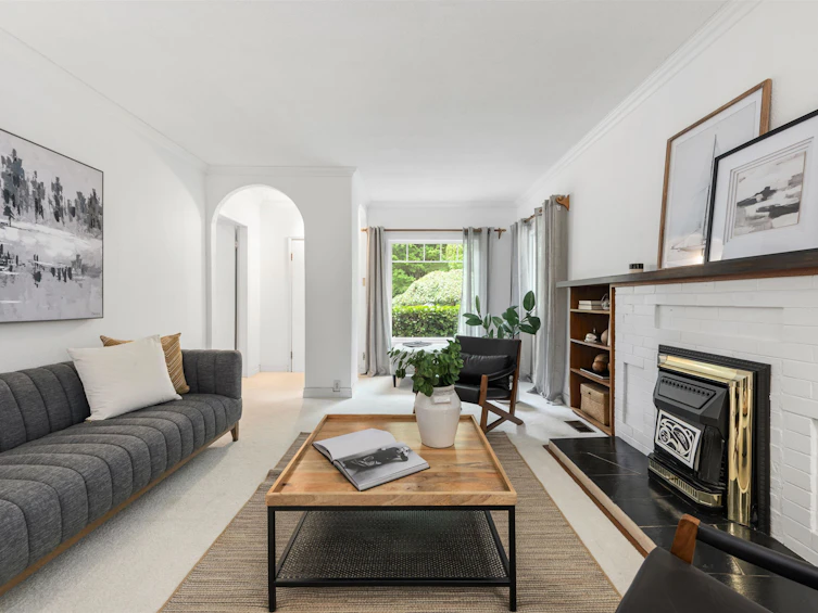 4173 W 12th Avenue, Vancouver, BC, V6R 2P5 - 4