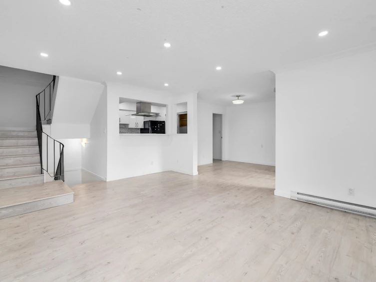 10634 Holly Park Lane, Surrey, BC, V3R 6X9 - 28