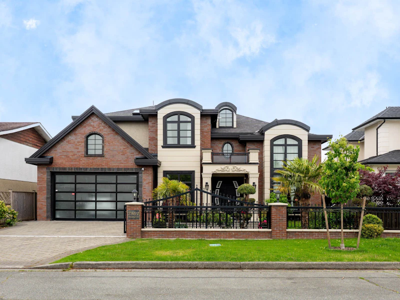 7591 Decourcy Crescent, Richmond BC V7C 4G2