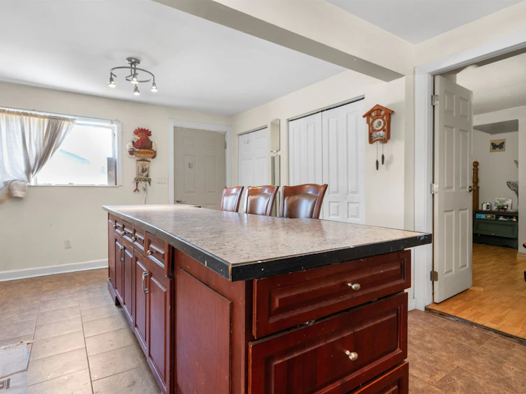 586 6th Avenue, Hope, BC, V0X 1L0 - 10