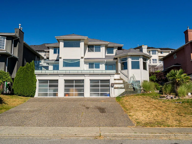 2246 Sicamous Avenue, Coquitlam, BC, V3K 6R9 - 2