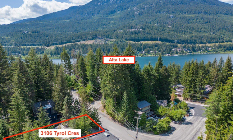 3106 Tyrol Crescent