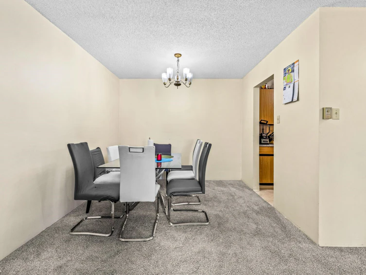 211-8400 Lansdowne Road, Richmond, BC, V6X 3G3 - 13