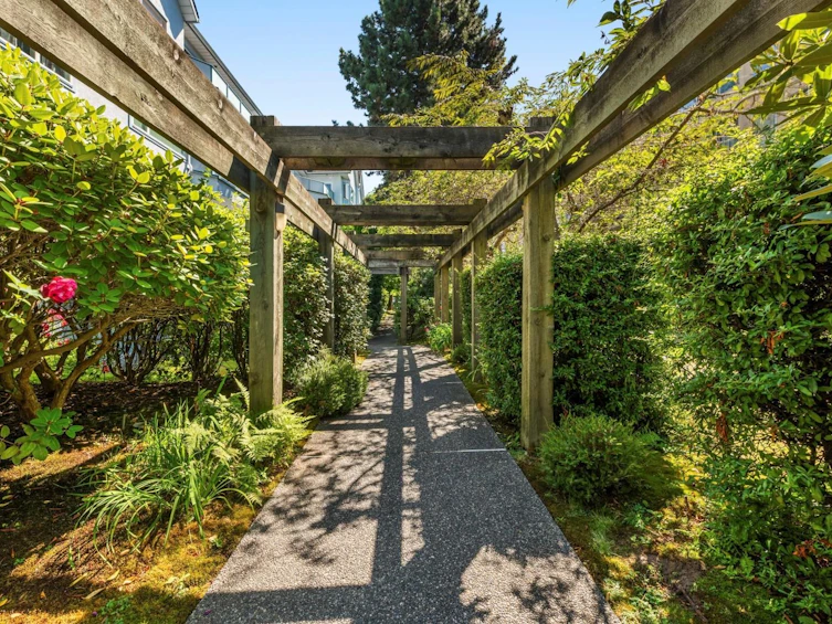 308-8680 Lansdowne Road, Richmond, BC, V6X 1B9 - 25