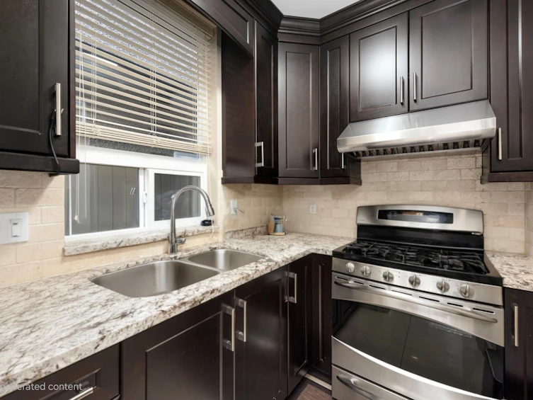 11631 Montego Street, Richmond, BC, V6X 1H6 - 11