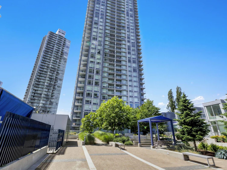 807-13696 100 Avenue, Surrey, BC, V3T 0L5 - 5