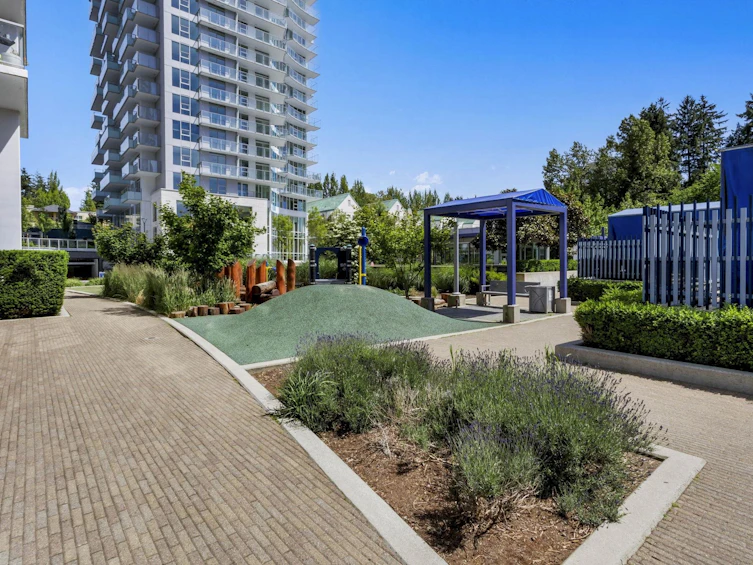 807-13696 100 Avenue, Surrey, BC, V3T 0L5 - 31