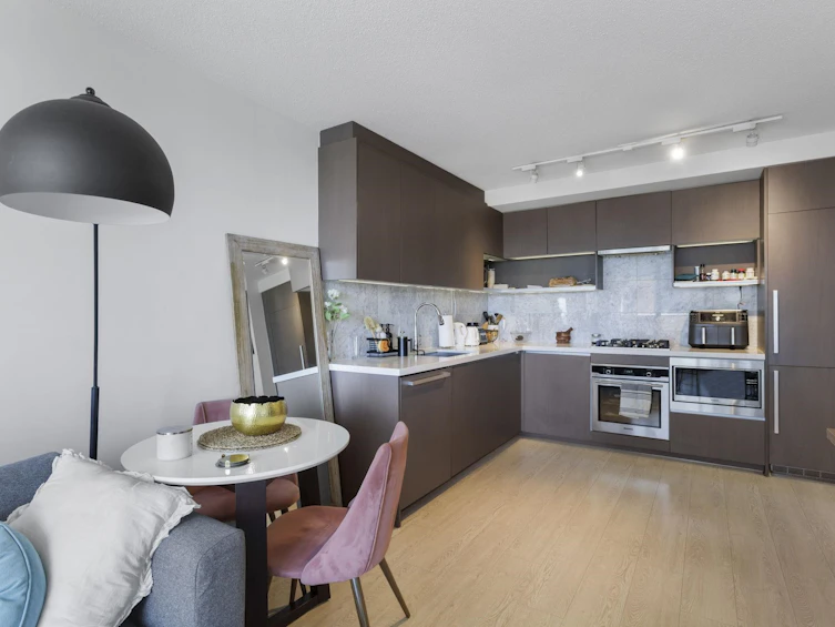 807-13696 100 Avenue, Surrey, BC, V3T 0L5 - 16