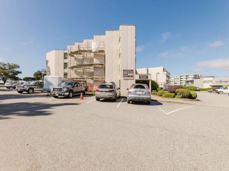 301-5477 Wharf Avenue, Sechelt, BC, V7Z 0H5 - 29