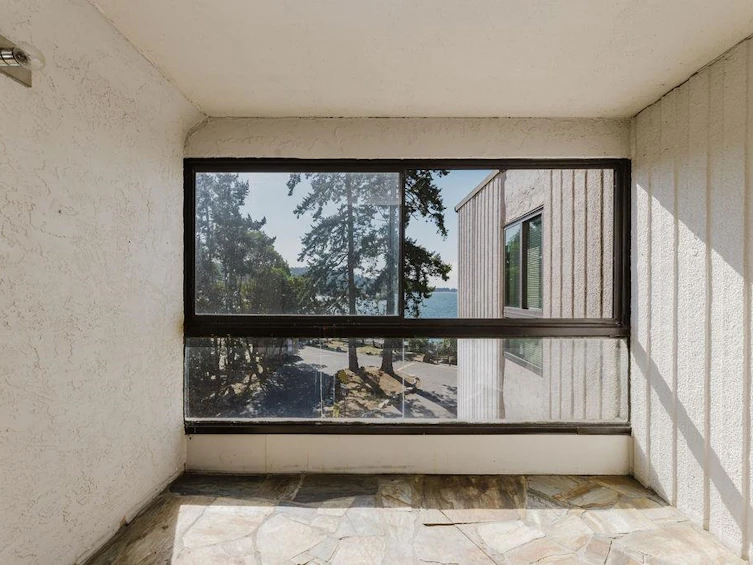 301-5477 Wharf Avenue, Sechelt, BC, V7Z 0H5 - 10