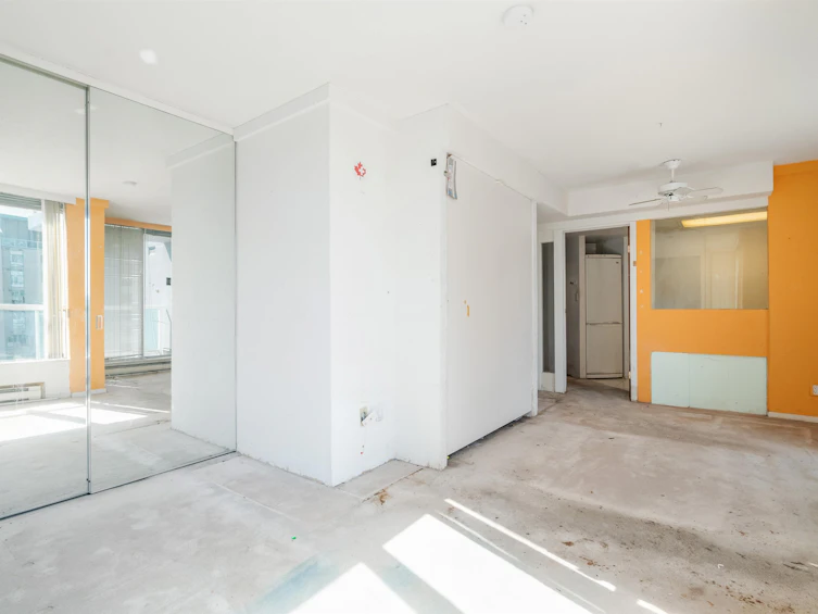 604-1500 Howe Street, Vancouver, BC, V6Z 2N1 - 9