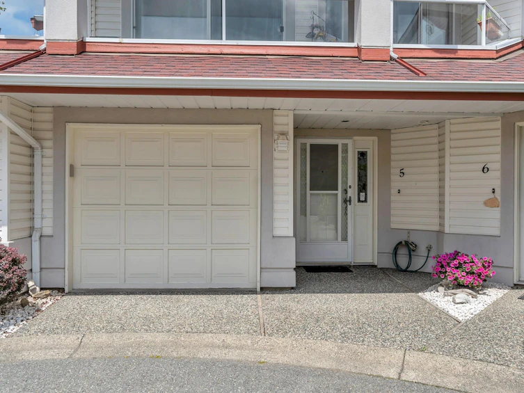 5-31406 Upper Maclure Road, Abbotsford, BC, V2T 5L8 - 2