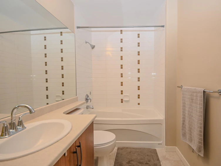 221-12350 Harris Road, Pitt Meadows, BC, V3Y 0C5 - 13