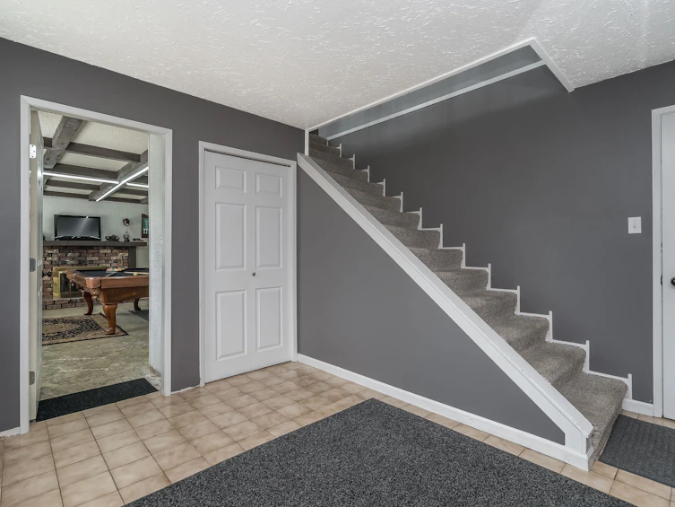 8261 Dogwood Street, Mission, BC, V2V 3R7 - 21