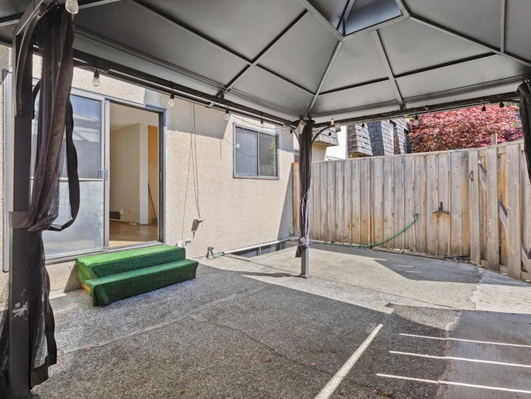 1142 Premier Street, North Vancouver, BC, V7J 2H3 - 8