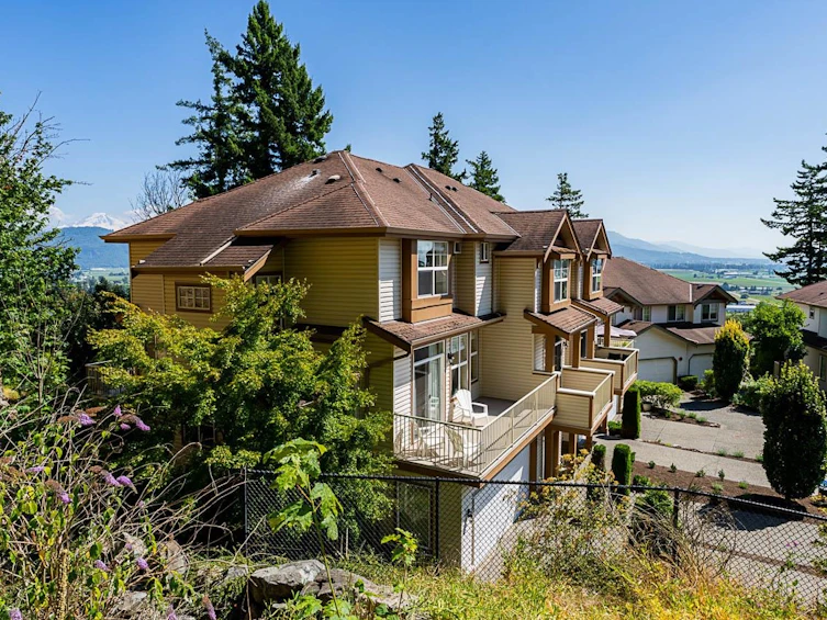 91-35287 Old Yale Road, Abbotsford, BC, V3G 8H5 - 3