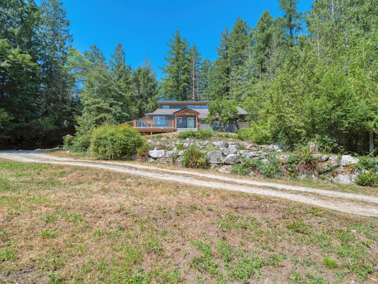 13587 Barabash Road, Pender Harbour Egmont, BC, V0N 1S1 - 3