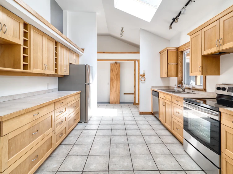 13587 Barabash Road, Pender Harbour Egmont, BC, V0N 1S1 - 12