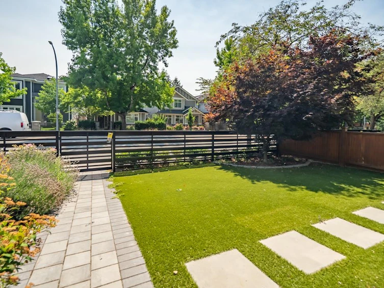 10631 Williams Road, Richmond, BC, V7A 1H9 - 3