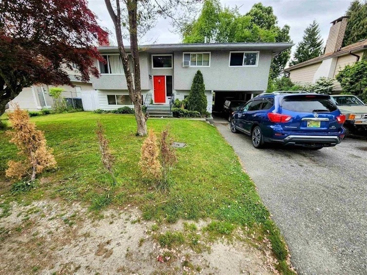 14995 Bluebird Crescent, Surrey, BC, V3R 4T8 - 4