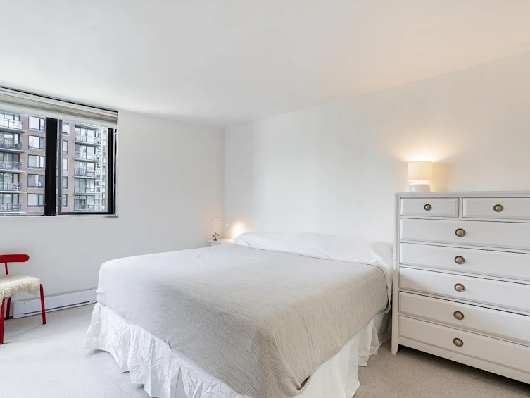 1005-488 Helmcken Street, Vancouver, BC, V6B 6E4 - 11