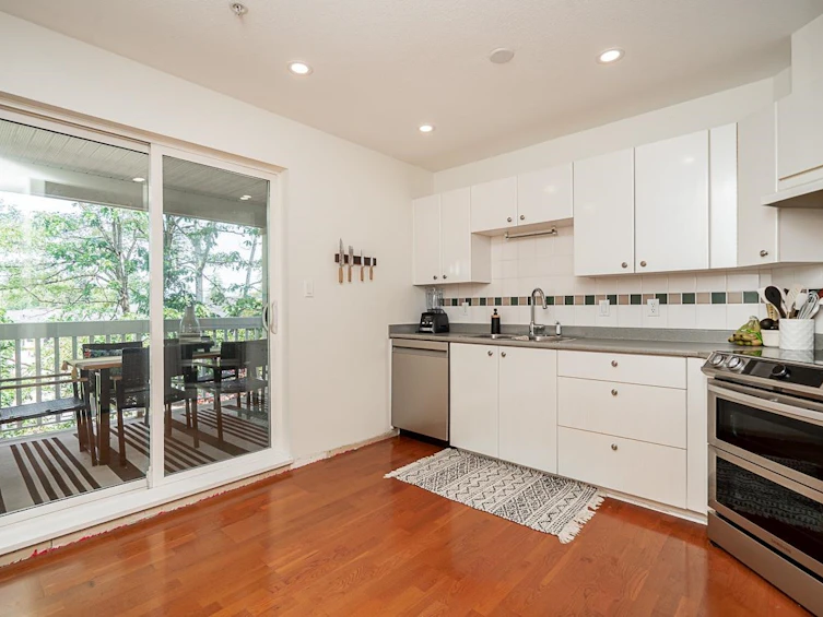 330-22020 49 Avenue, Langley, BC, V3A 3R9 - 11