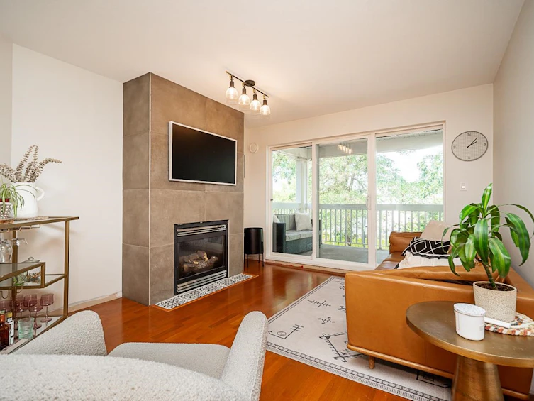 330-22020 49 Avenue, Langley, BC, V3A 3R9 - 8