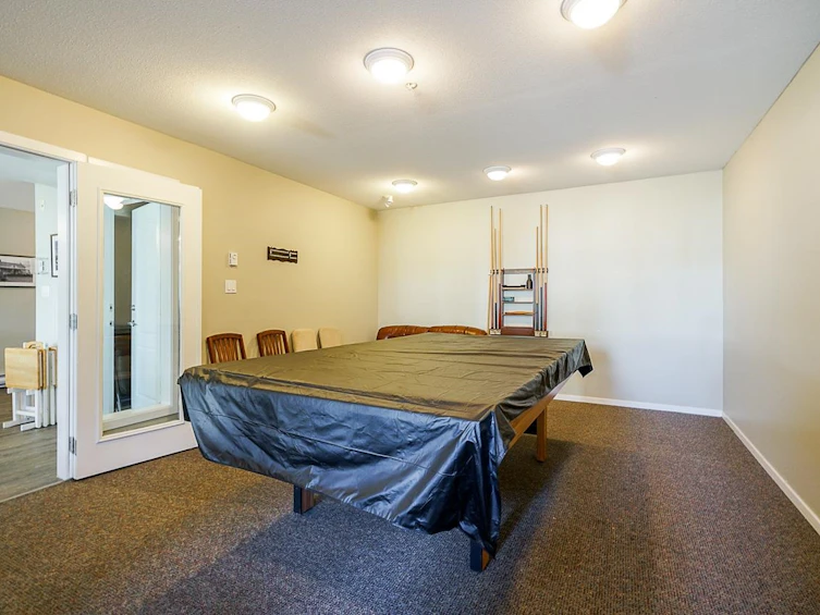 330-22020 49 Avenue, Langley, BC, V3A 3R9 - 33