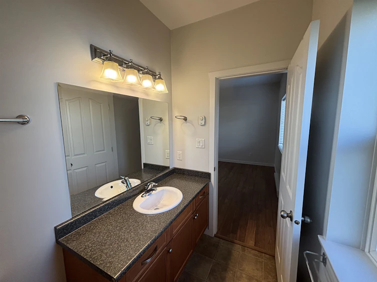 5756 Neptune Road, Sechelt, BC, V0N 3A0 - 24