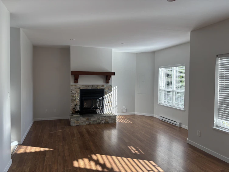 5756 Neptune Road, Sechelt, BC, V0N 3A0 - 5