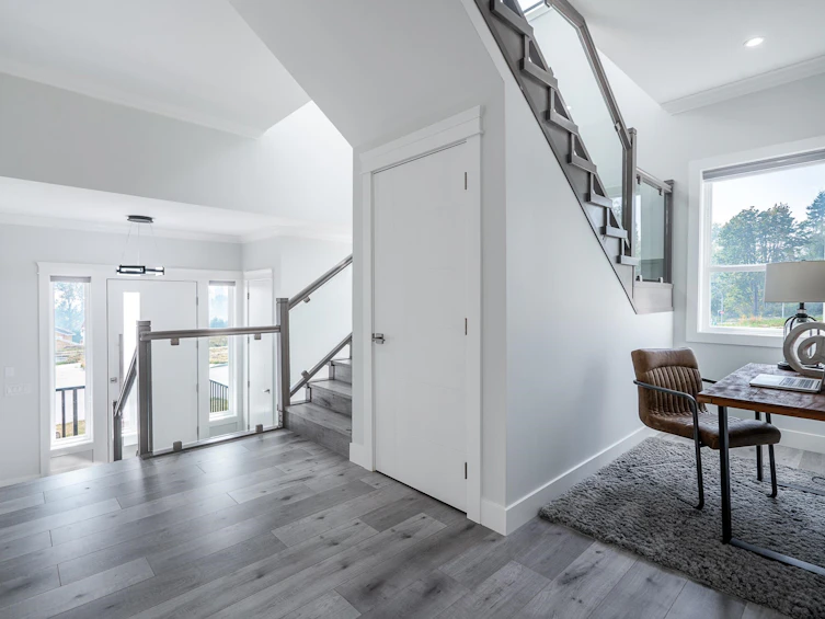 16707 16a Avenue, Surrey, BC, V3Z 0B4 - 4