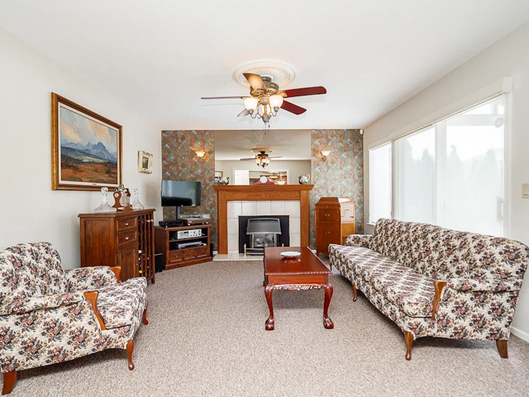 6279 187 Street, Surrey, BC, V3S 7N8 - 8