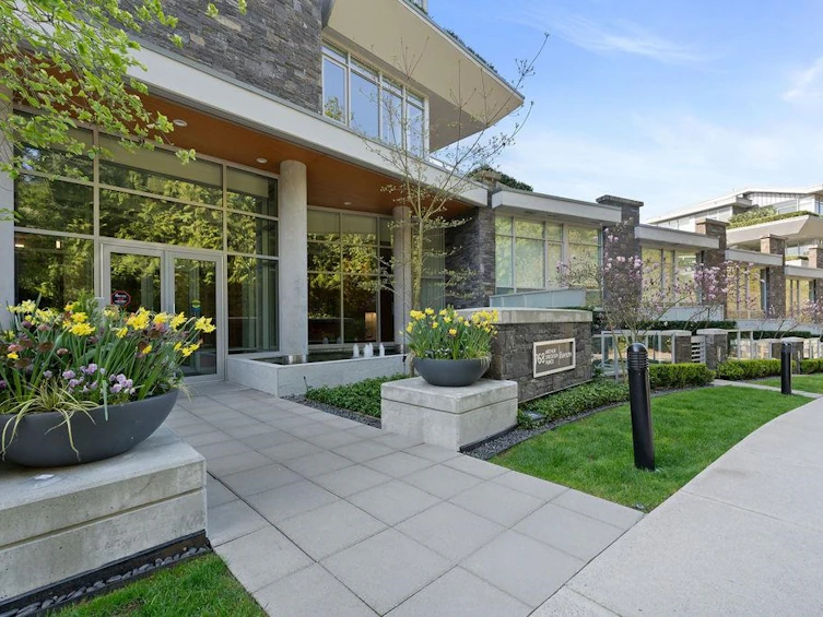 101-768 Arthur Erickson Place, West Vancouver, BC, V7T 0B6 - 2