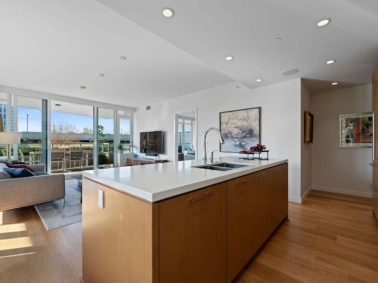 101-768 Arthur Erickson Place, West Vancouver, BC, V7T 0B6 - 16