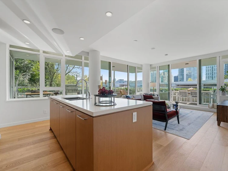 101-768 Arthur Erickson Place, West Vancouver, BC, V7T 0B6 - 15