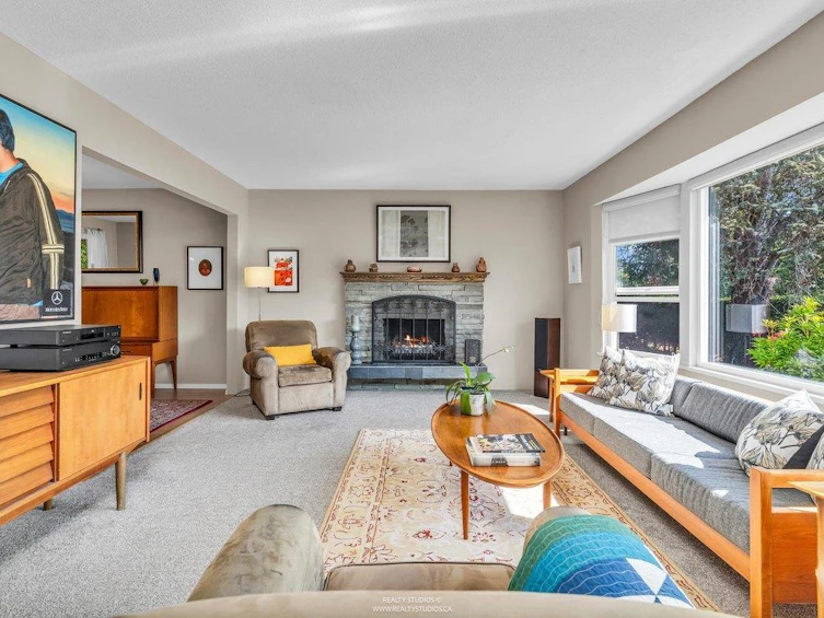 999 53a Street, Delta, BC, V4M 3E2 - 9