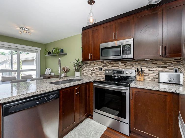 55-2422 Hawthorne Avenue, Port Coquitlam, BC, V3C 6K7 - 17