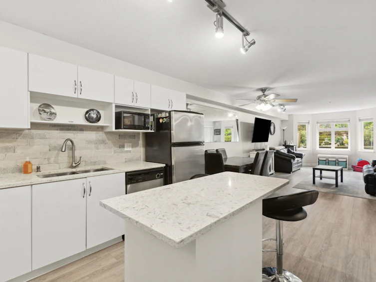 310-160 Shoreline Circle, Port Moody, BC, V3H 0B2 - 9