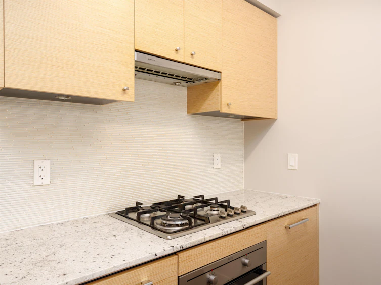 605-6180 Cooney Road, Richmond, BC, V6Y 0H2 - 6