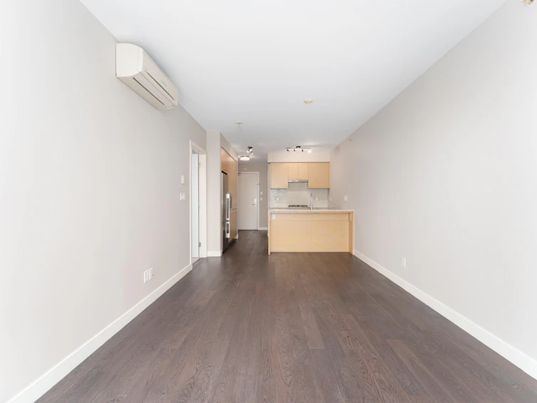 605-6180 Cooney Road, Richmond, BC, V6Y 0H2 - 9