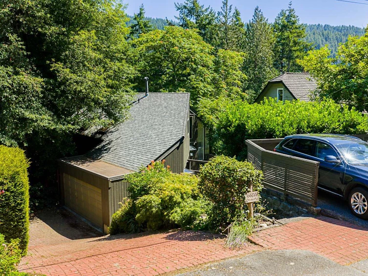 6680 Wellington Avenue, West Vancouver, BC, V7W 2H9 - 3