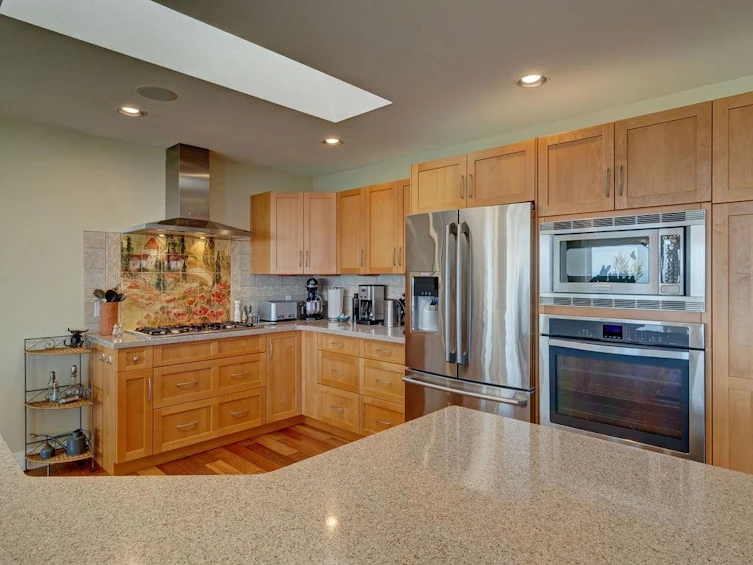 6327 Baillie Road, Sechelt, BC, V7Z 0N7 - 12