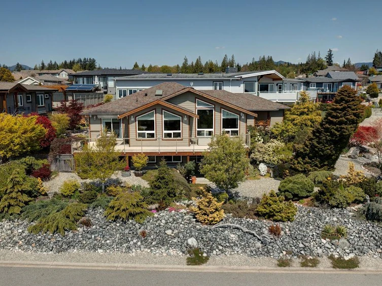 6327 Baillie Road, Sechelt, BC, V7Z 0N7 - 35