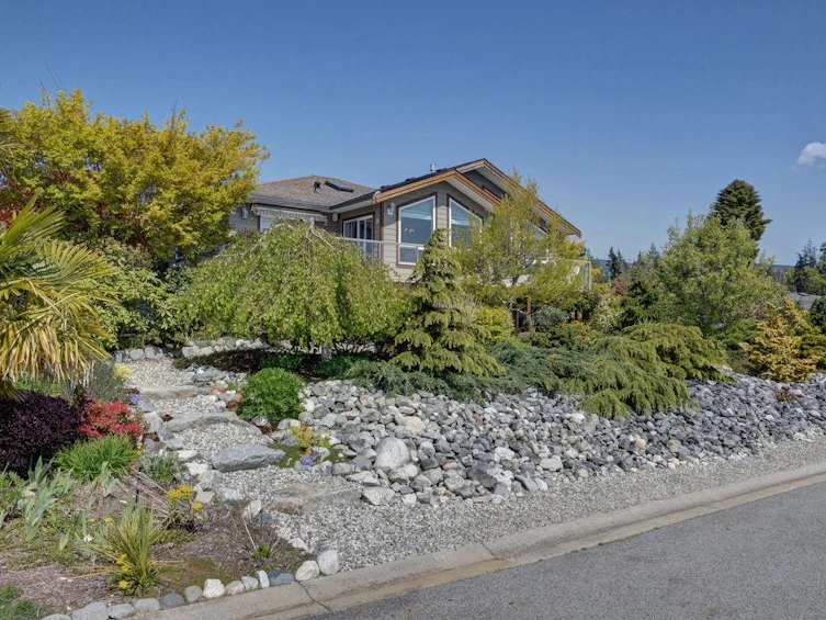 6327 Baillie Road, Sechelt, BC, V7Z 0N7 - 32
